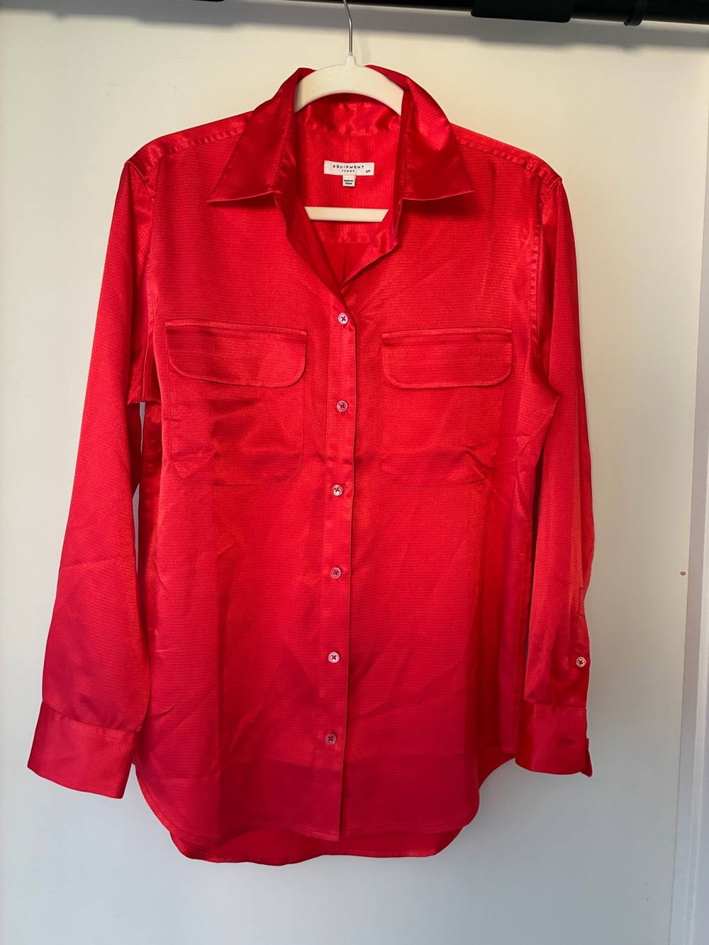Equipment Coral Satin Blouse Size Small